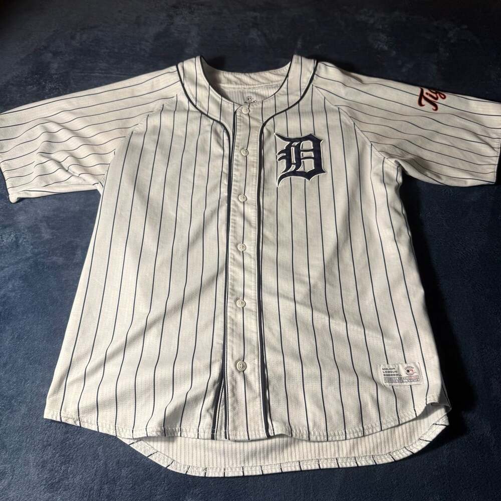 Dynasty Detroit Tigers Jersey Size XL Pinstripe
